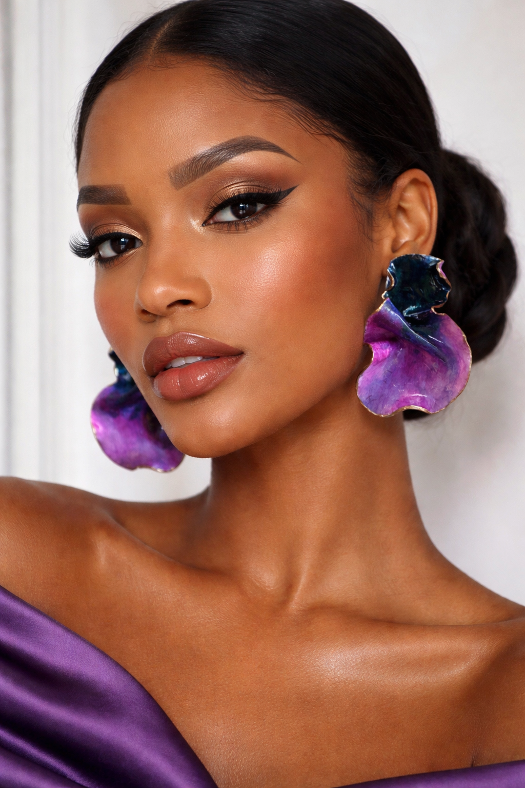 Draped Silhouette Noir Bloom